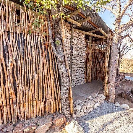 Etosha Village Campsite Okaukuejo Exterior foto