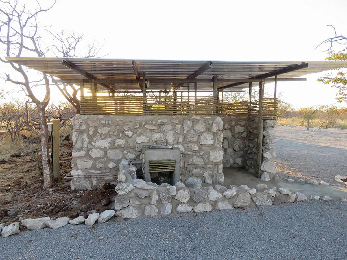 Etosha Village Campsite Okaukuejo Exterior foto