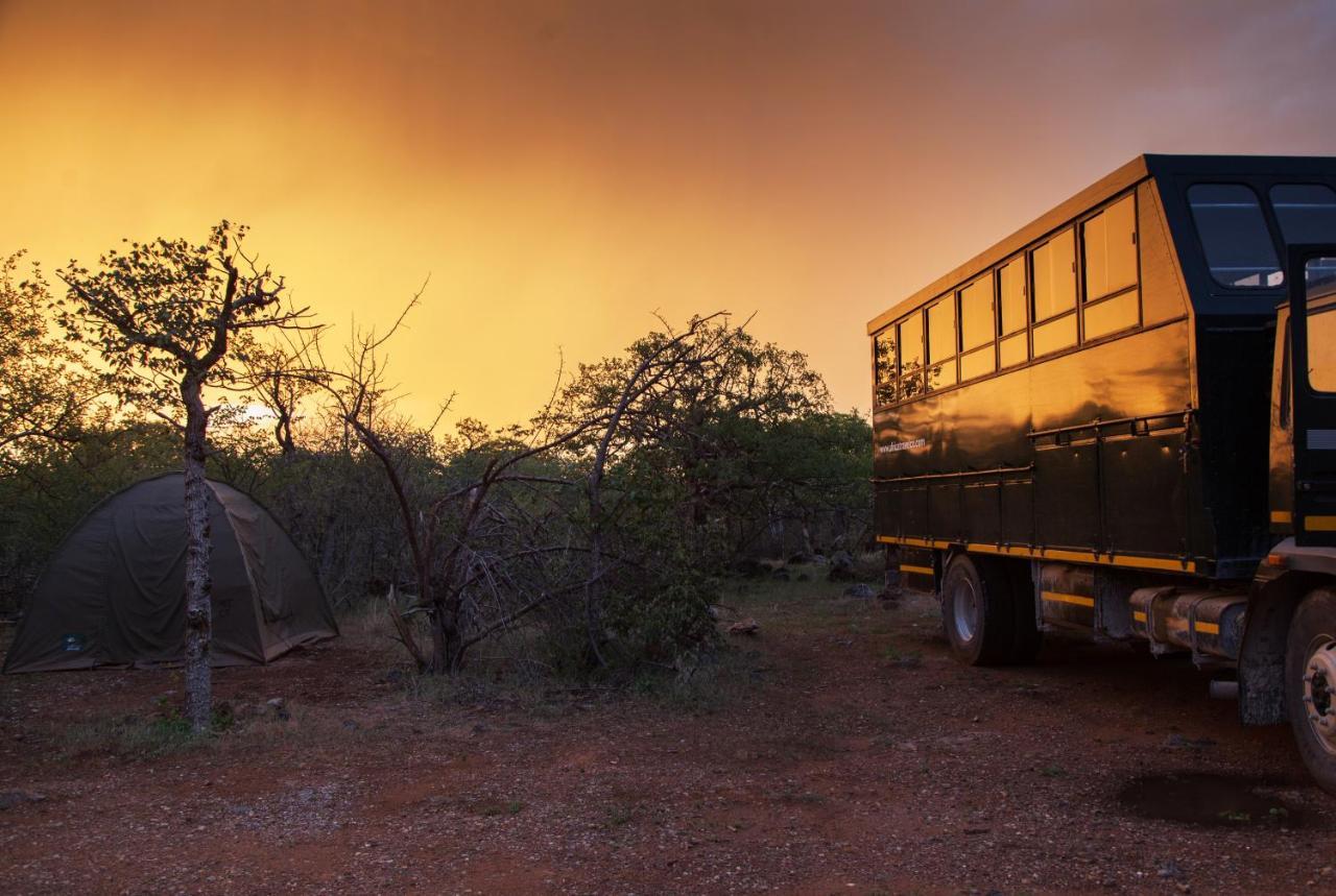 Etosha Village Campsite Okaukuejo Exterior foto