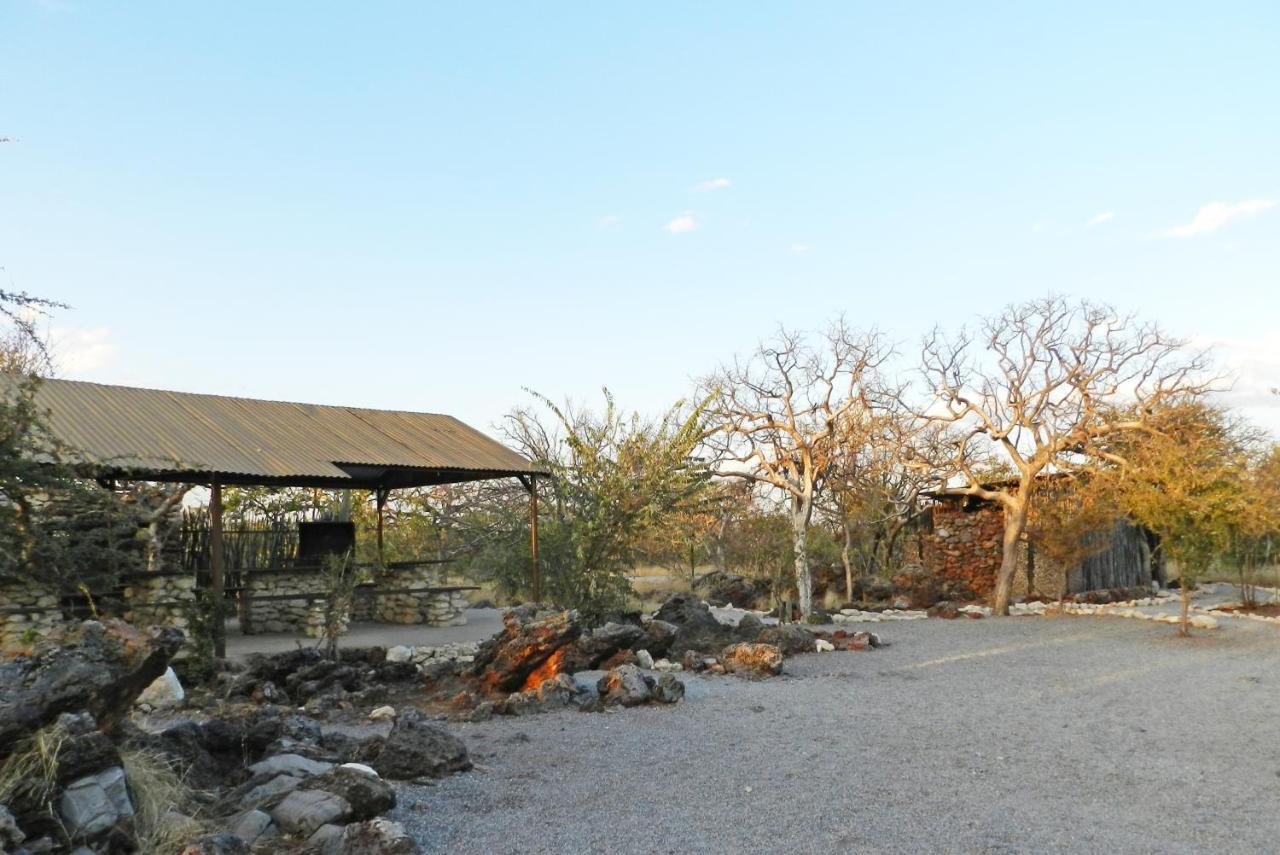 Etosha Village Campsite Okaukuejo Exterior foto